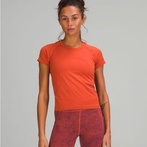 SALE 🎉 Lululemon swiftly tech 2.0 race length top